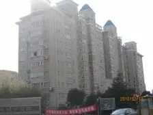 得房率高,主卧朝南,小区中心位置,采光充足