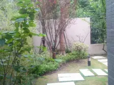 地铁口的联排别墅