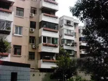 一梯二户,南北通,前无遮挡视野好,夏碧路繁华地段