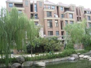 建ping地杰?品质有保障?自带人工活水湖?电梯高区