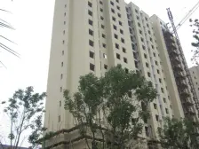 特殊户型三居室,带地下室,纯毛坯,业主急售价格可谈