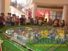 盛泰华庭 顶楼复式楼 带露台 产证157平 售价66万