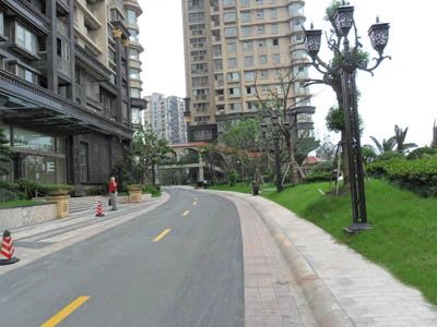 小区相关图