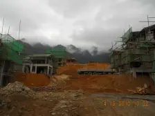 山顶独栋四层别墅 边位带407方大花园 视野开阔无遮挡