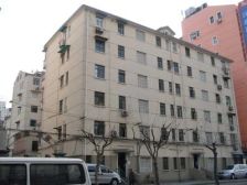 内环地铁口南北小两房中间楼层带电梯位置安静