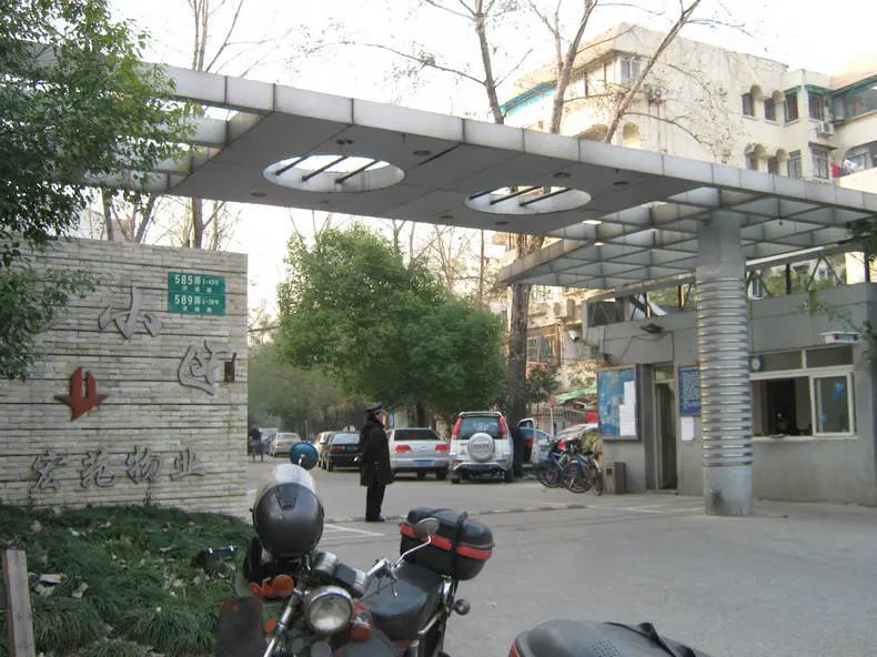 小区相关图