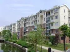 电梯房6楼 三新本部 位置好楼层好 总价低 价能谈