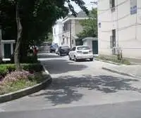 古华公园旁 带院子双南好房靠*地铁站