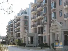 绿地万达双商圈+好楼层精装拎包入住