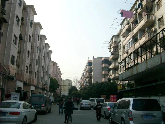 小区相关图