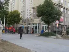 世华锦城 1室1厅 南