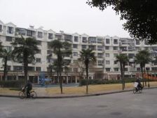 地铁口+*+ 税费各付 +配套齐全+小区环境好