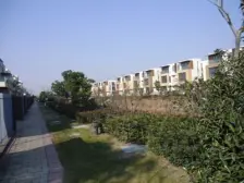 业主已定房 山语原墅急售精装修联排别墅