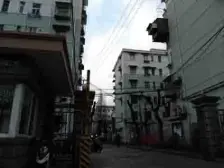 南北通透,朝南有阳台,装修一般但是价格好谈,闭眼入