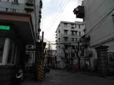 顶楼带阁楼精装修 南北边套 出行方便诚意出售 地铁边