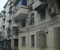 许昌路1350弄 2室2厅 西南