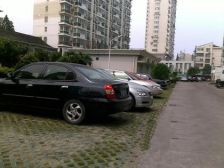 精装修,拎包入住采光好.居住舒适