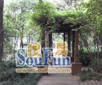 三房出售 楼层4楼 一南两北 使用面积大 配套齐全