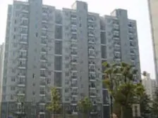 小区位置好,有个公用的大露台,看房方便有钥匙