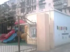 静安区书包房,两房,出入方便,采光好,无遮挡,看房随时,诚售