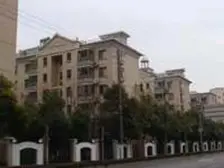 巴黎之春 4室1厅 南