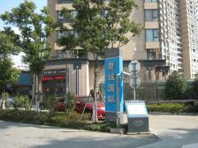 复城国际,位置好,安静不遮档!满足一大家人居住,