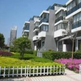 联排中间户 小区花园位置 出门就是宝龙和地铁