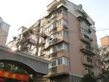 户型方正的大三房,··········