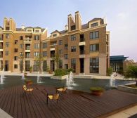 店长主推联排别墅前后有花园,全屋精装修,诚心出售