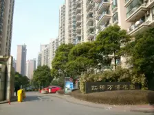 高区采光好朝南大三房带产权车位