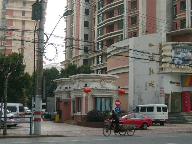 小区相关图