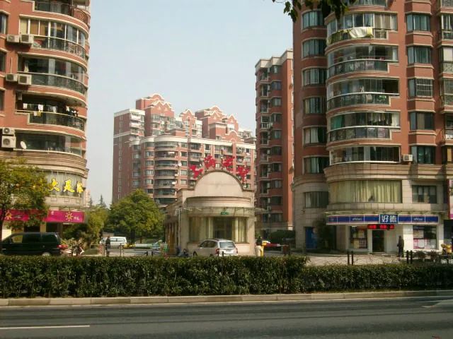 小区相关图