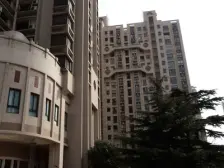 高区景观房,户型方正,业主诚意出售,看房都方便