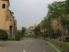 50平花园40平露台联排别墅中间户随时看房