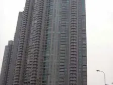 世茂滨江花园3室西朝向2700.00万元/套出售