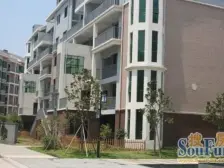 伟梦清水湾鸣泉居 南北通透,采光好 近地铁 周边匹套完善,,出行方便