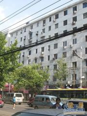 毛家园 南北通透,采光好 装修好,环镜优美 近地铁 视野好,诚心出售