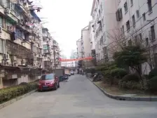 边套南北两房两厅,无个税,随时看房,近D铁,90年