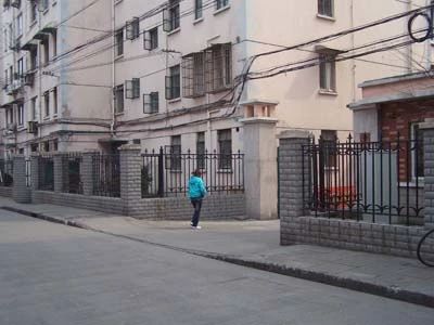 小区相关图