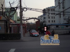 蓝村路地铁口+原始电梯+双南两房;