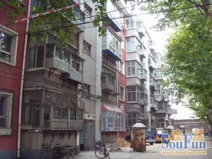 中山路保险公司宿舍(广润门一区)南北通透,采光好装修好,环镜优美近地铁视野好,诚心出售