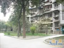 标准三房!南北通透!交通便利!采光充足!全天无挡!