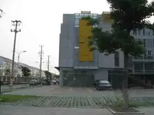 诚心出售 吴越新天地广场三室二厅 .利用空间比较大 动静分离