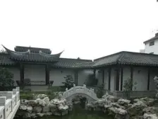 新上独栋好房!全新精装修带电梯 景观房大花园带车库