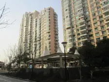 楼层好,视野宽阔,采光充足,配套设施齐全,交通便利