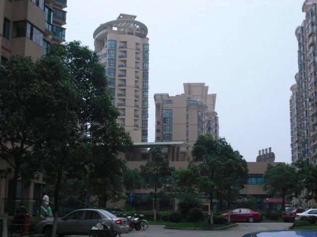 小区相关图