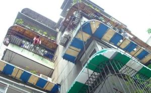 三槐树路93号1室1厅东南西北