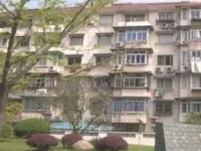 14号线轻轨口,一梯两户,视野好,厅带窗户,价可谈