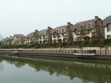 莱英郡5室南朝向880.00万元/套出售