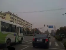 西门南村 一梯四户 独门独户 独立厨房 全明户型采光好